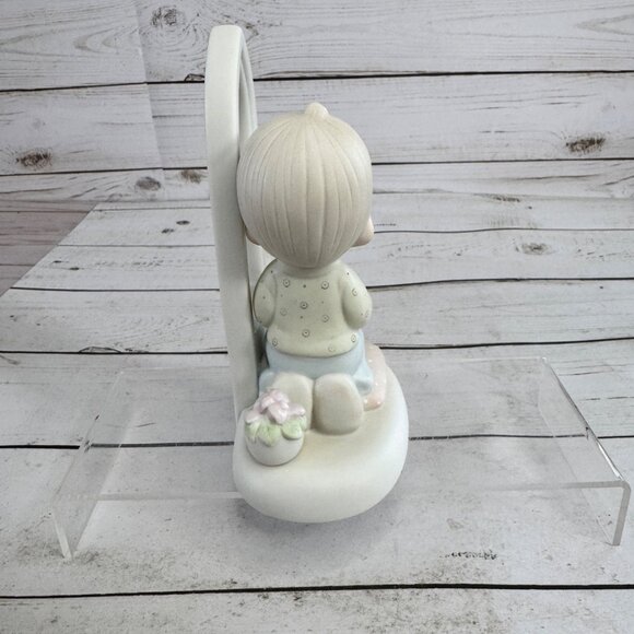 Precious Moments “Worship the Lord” Figurine First Communion Cake Topper 102229 - Picture 3 of 6